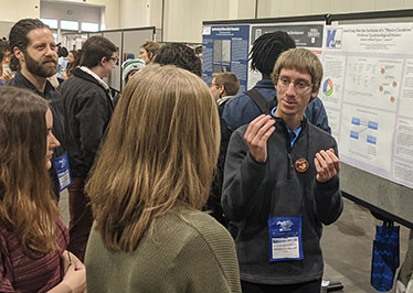 Physics student earns leadership scholarship
