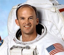 Astronaut to deliver Commencement address