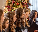 GCC Singers, Youth Chorus greet the season with song