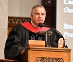 Lingo urges students to pursue truth, embrace calling