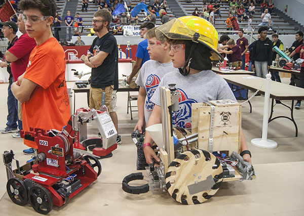 Robots take over for Regional BEST competition