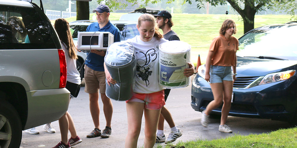 OB welcomes freshmen, new students to campus