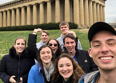 Touring Choir sings through the Southeast on spring break