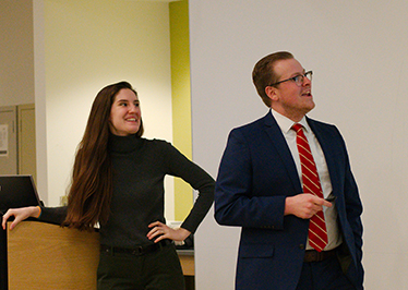 Chemistry alums share graduate experience with current...