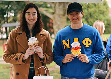 eCommerce class raises cash for regional charities