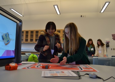 College offers Girls Who Code workshop