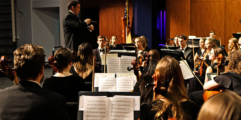 Fall Orchestra Concert features favorites, new selections