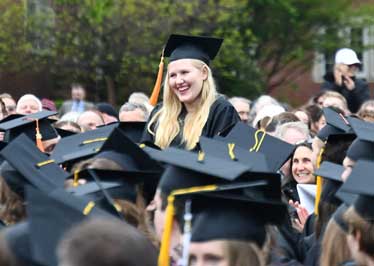 Rand Paul to GCC graduates: Embrace optimism, independence