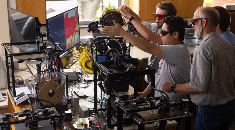 Mechanical-Engineering-Four-Year-Plan-Body-01_0326